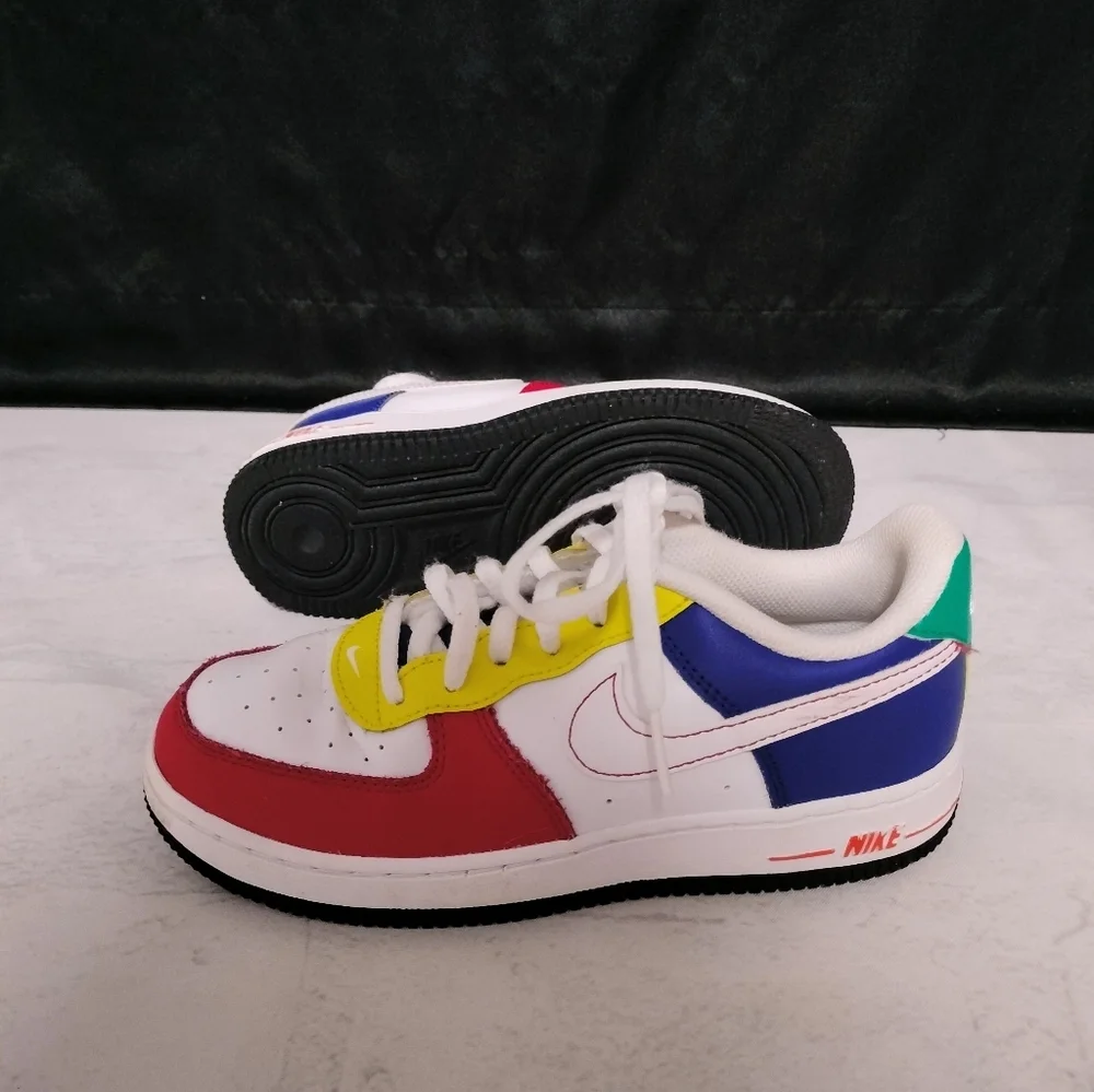 Nike Swoosh Sz 2Y Kids White, Red, and Yellow Sneakers Colorful - Picture 2 of 8